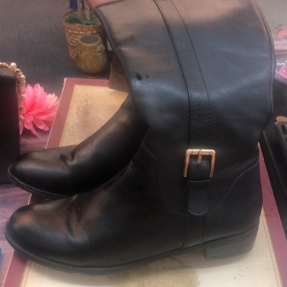 Bass sz 9m women black and brown boots