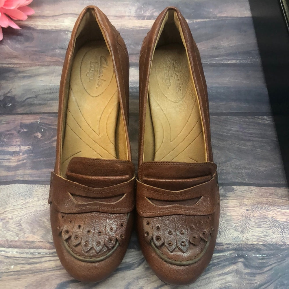Clarks indigo sz 10 women brown shoes