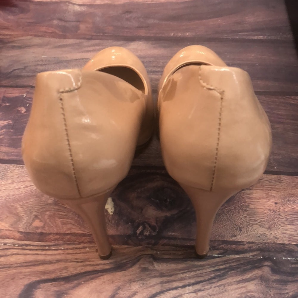 Steve Madden sz 10 heels