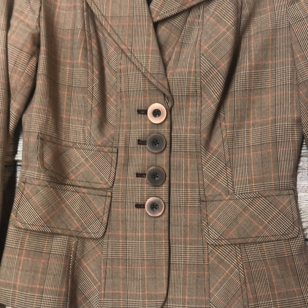 Kay Unger sz 4 blazer