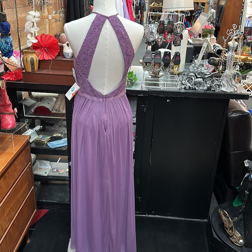 David’s Bridal sz 10 long lavender formal dress